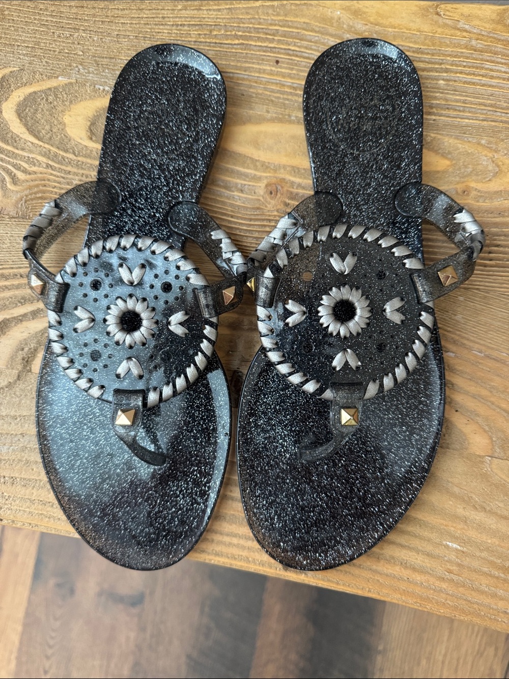 Jack Rogers Women’s Black Glitter Sandals Size 7